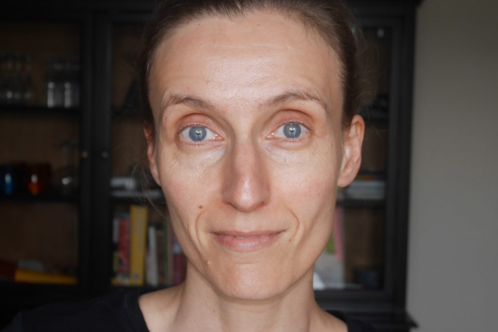sans maquillage