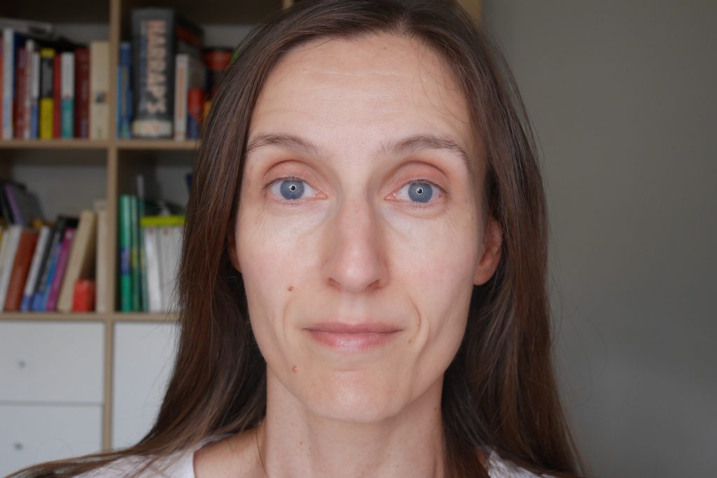 sans maquillage
